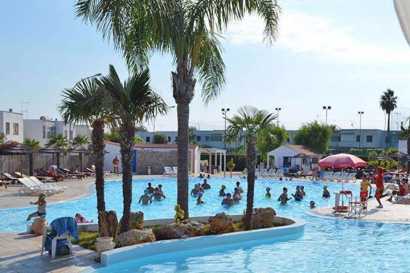 Villa In Villaggio 포르토 세자레오 외부 사진
